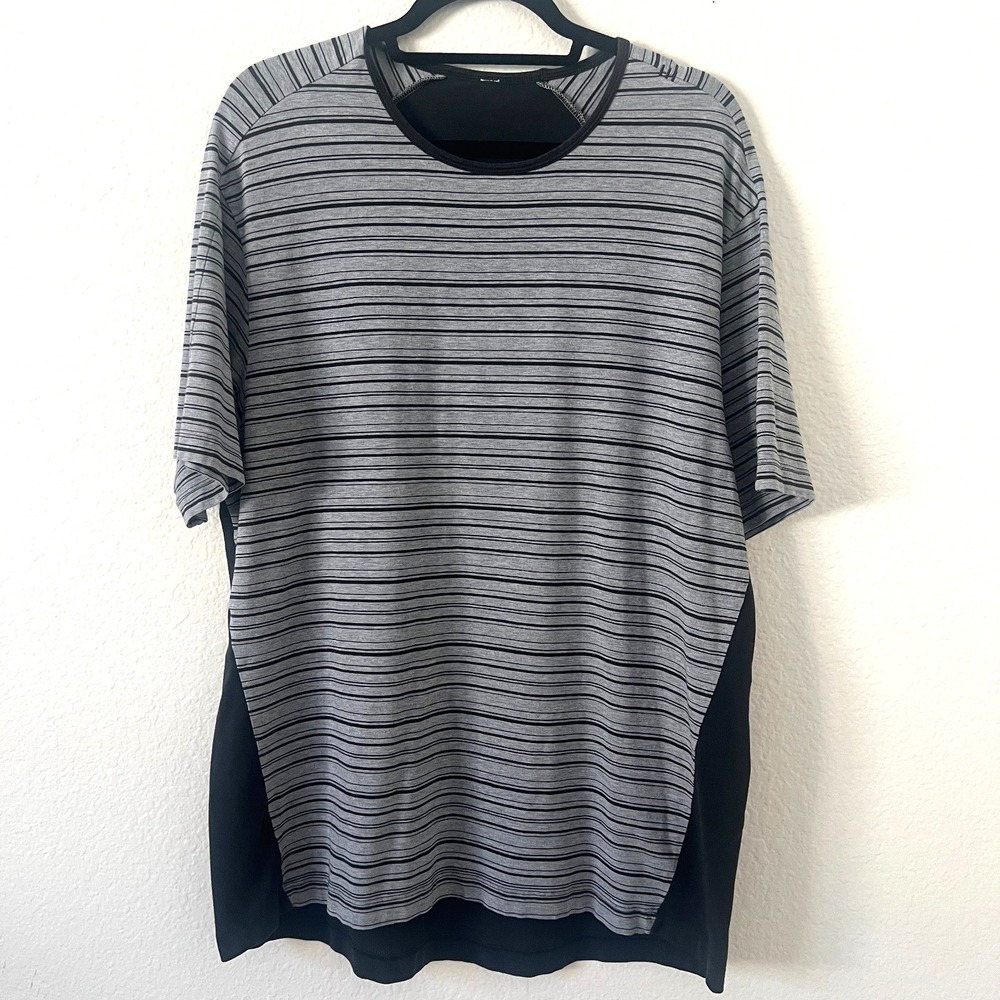 Lululemon‎ Sz XL Men's Metal Vent Tech Short Sleeve Performance Tshirt Tee Gym